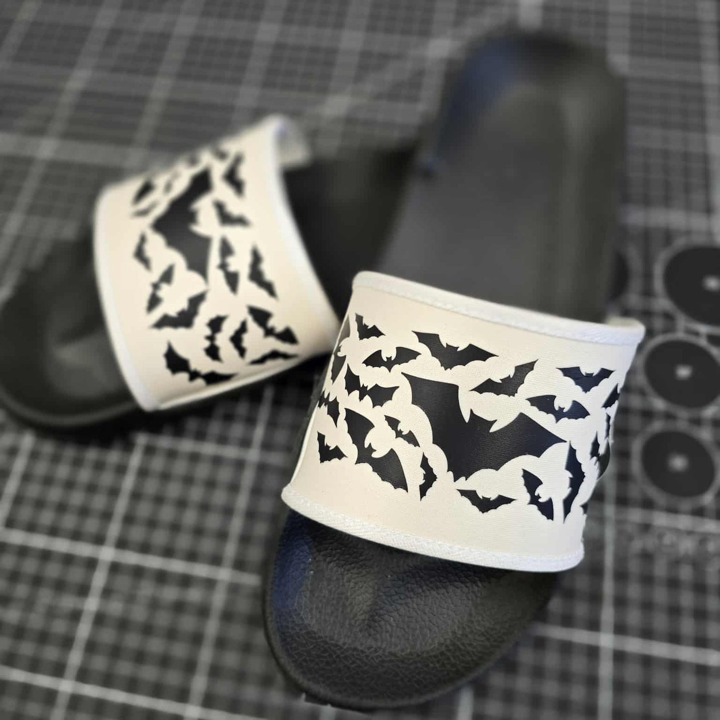 Bats Sliders