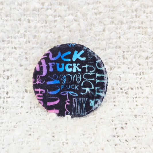 Scrappy Dinky Badge P208