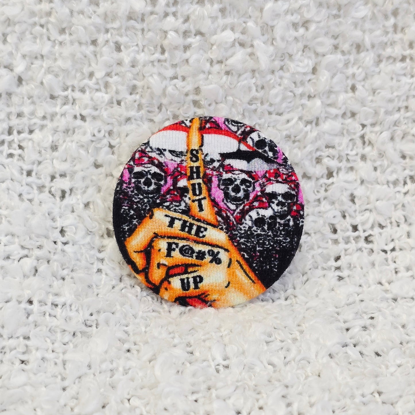Scrappy Dinky Badge P213