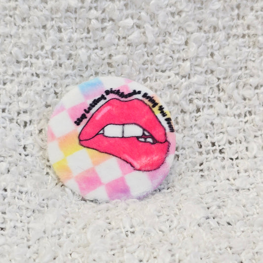 Scrappy Dinky Badge P190