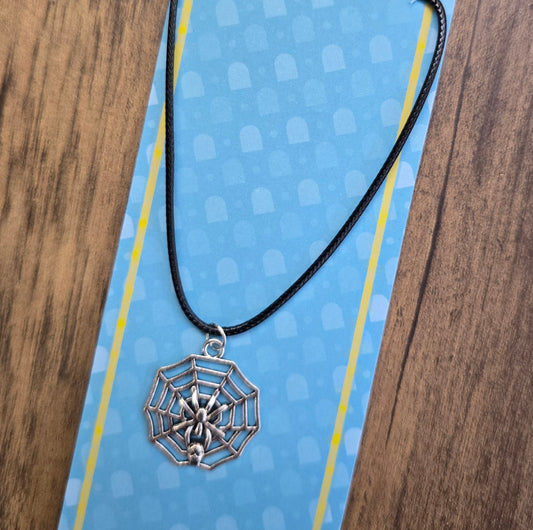 Clasp Necklace- spider web