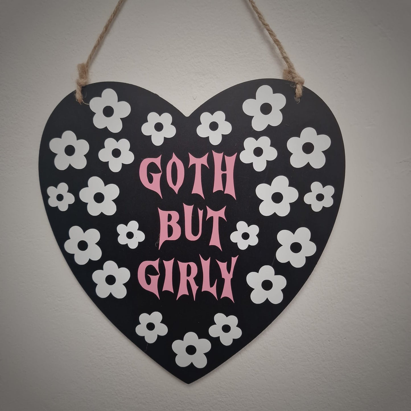 Clearance - Heart Plaques - (White Flowers) Goth But Girly