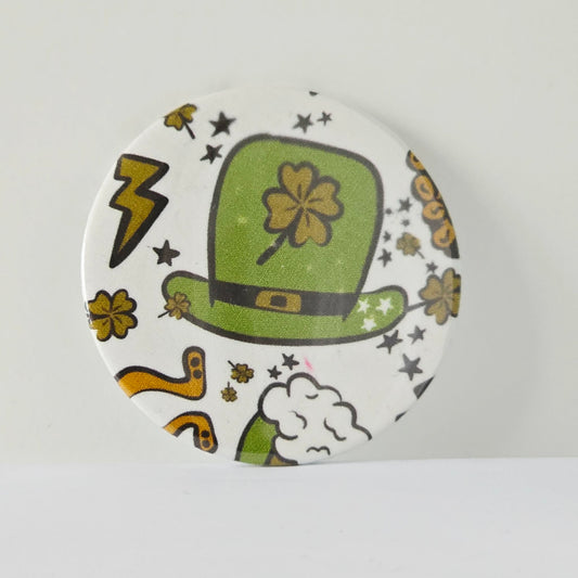 Scrappy Badge B204