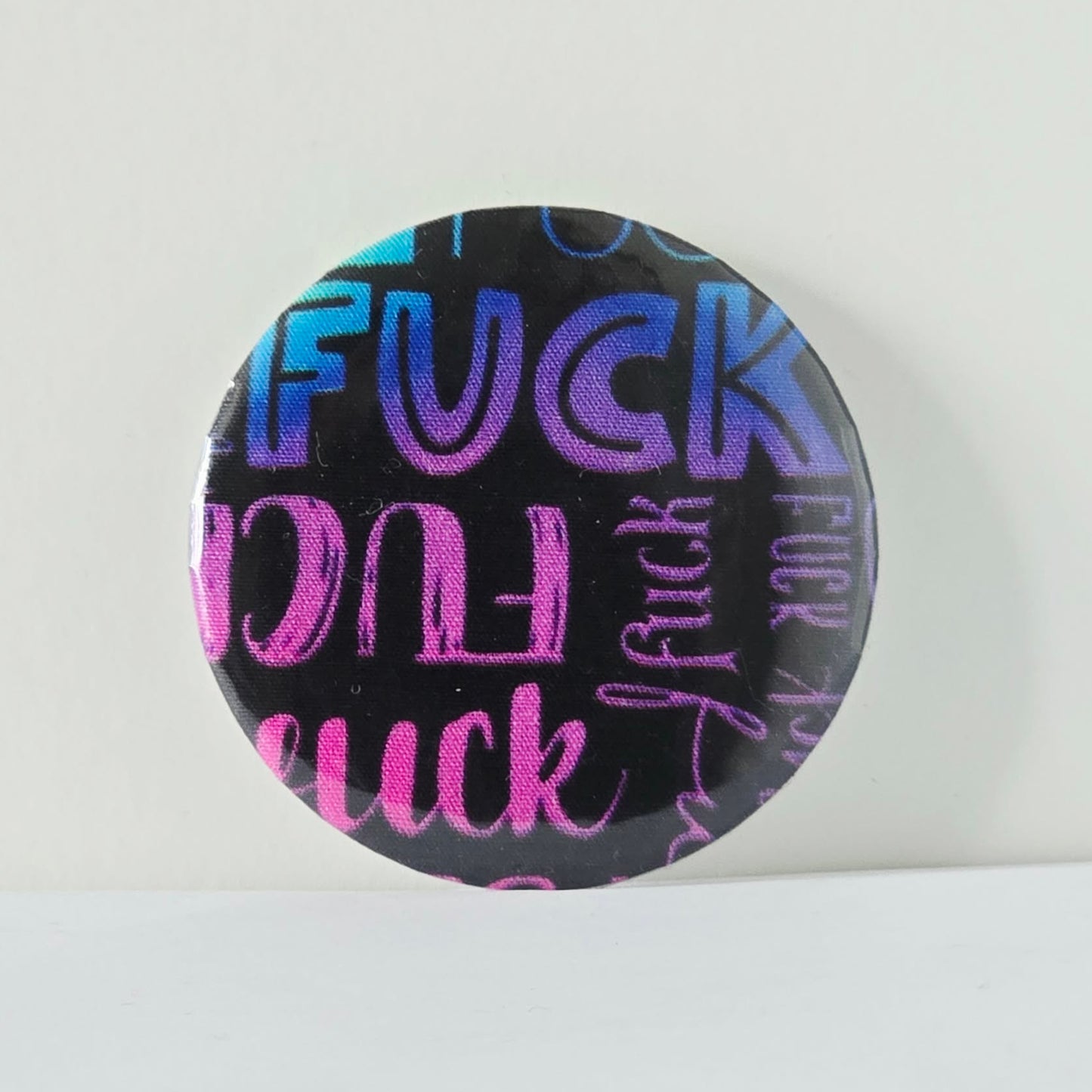 Scrappy Dinky Badge P102