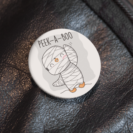 Peek-A-Boo Penguin - Pin Badge